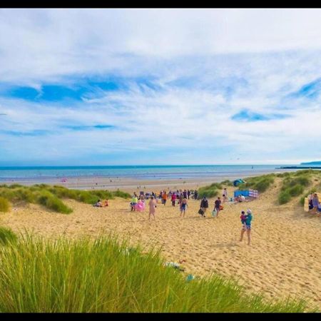 Mp502 - Camber Sands Holiday Park - Sleeps 6 - Small Dog - Gated Decking - Amazing Marsh Views Hotel Exterior photo